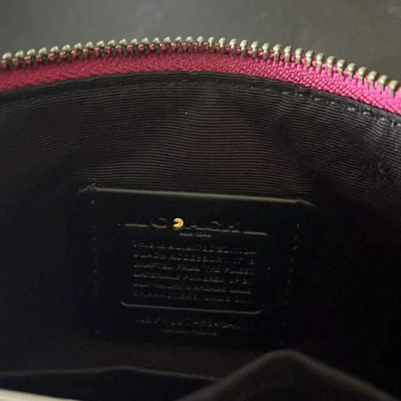 Coach Pac-Man wristlet - Picture 3 of 3